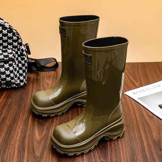 Women's Knee-High Rain Boots in Water-Resistant Rubber with Chunky Non-Slip Lug Sole - Practical Boots for Rainy Weather, Everyday Wear, and Outdoor Use