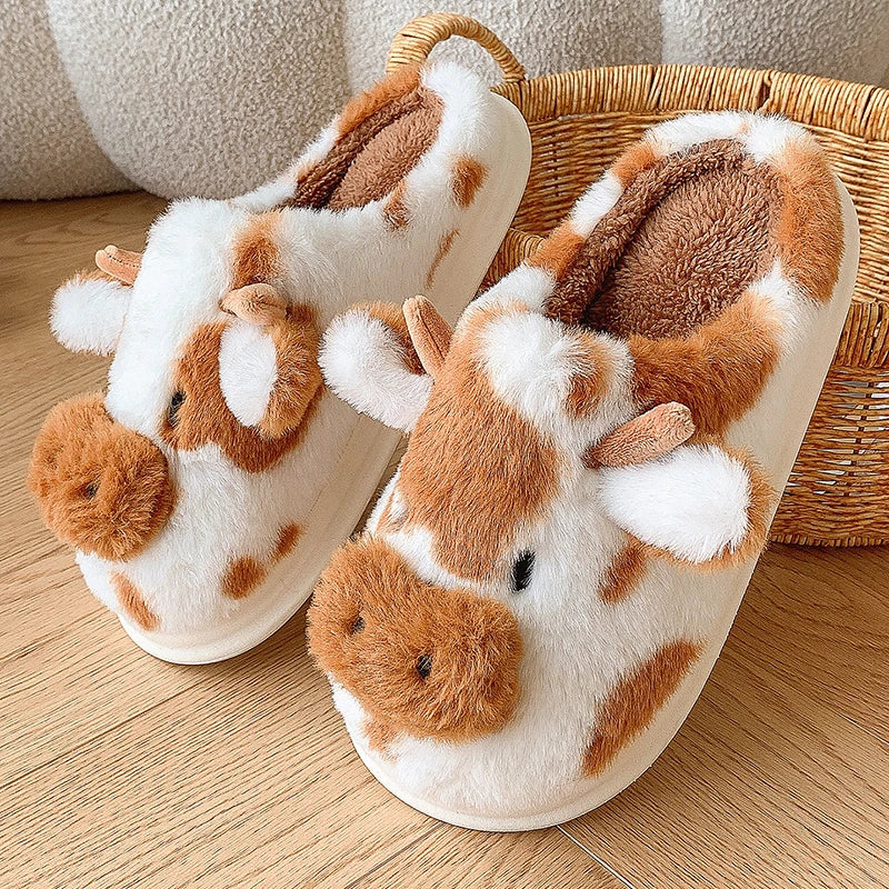 Women's Plush-Lined Cow Slippers with Closed Toe and Cute Animal Design - Warm House Slippers for Home, Relaxation and Everyday Use