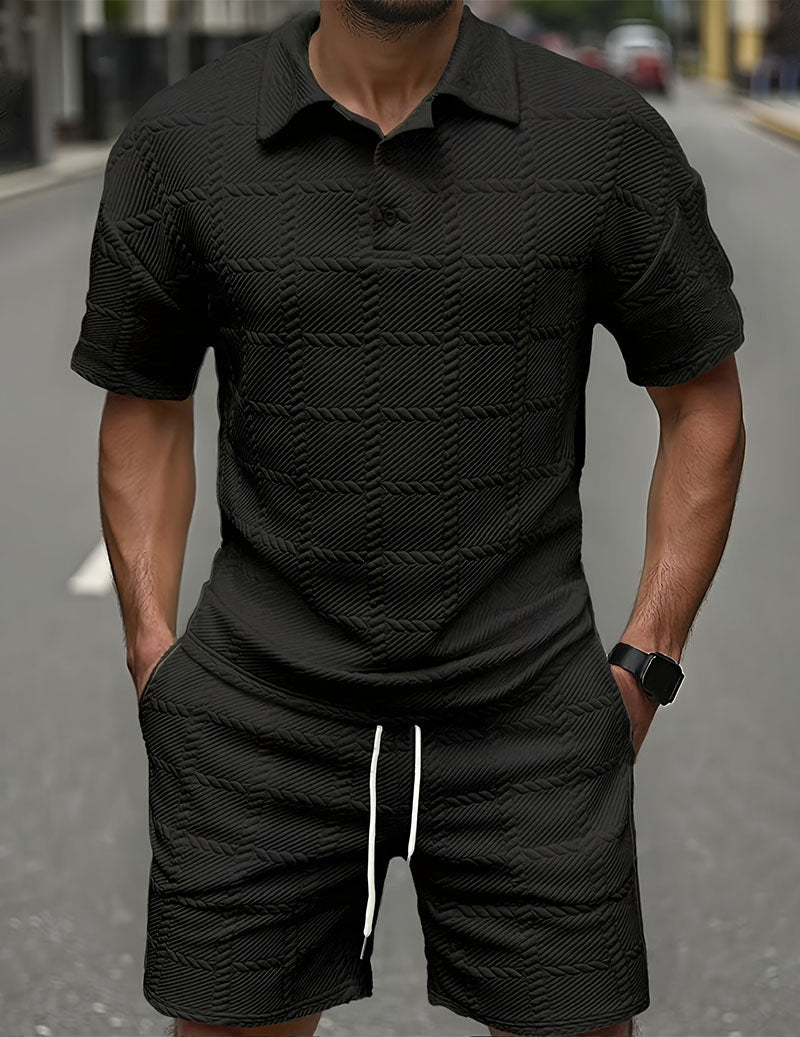 Herre Outfitsæt Med Tekstureret Poloshirt Og Shorts