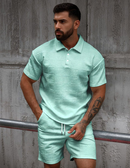 Herre Outfitsæt Med Tekstureret Poloshirt Og Shorts