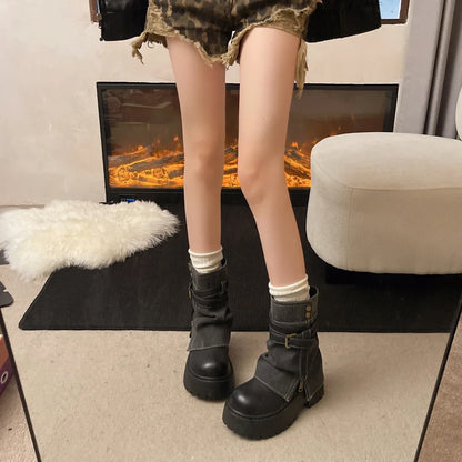 Botines para mujer con efecto cuero, correa con hebilla, suela de plataforma y cierre lateral – botas de invierno gruesas estilo combat para otoño, invierno y uso diario