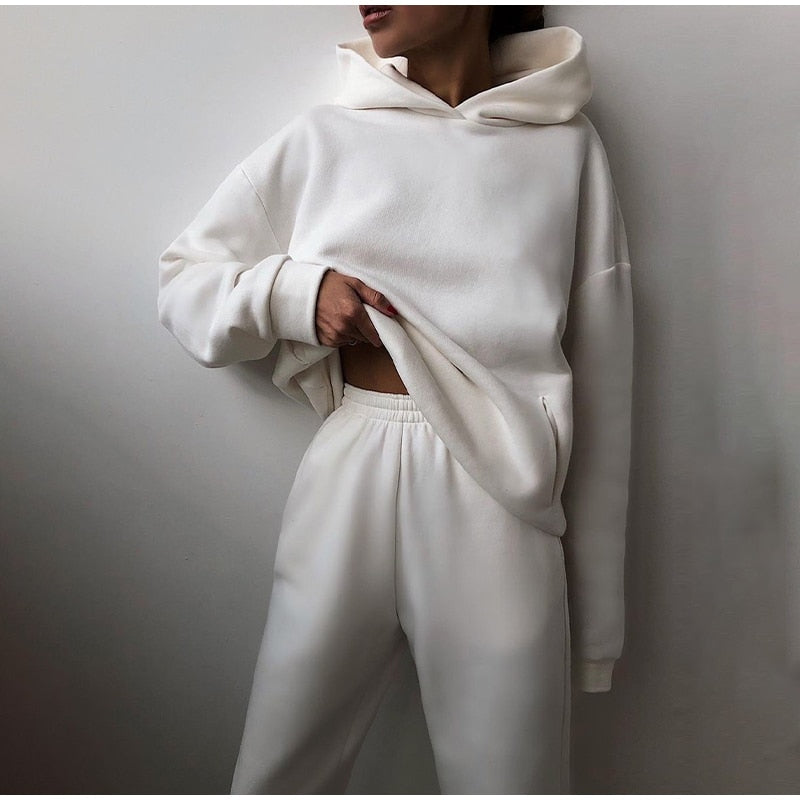 Women's 2-Piece Set with Hoodie and Jogger Pants - Soft and Comfortable Tracksuit for Everyday Wear, Relaxation, Leisure, and Casual Style