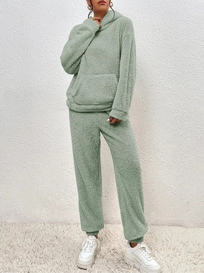 Dame Teddy Loungewear-sæt – Todelt Sæt Med Hætte Til Hyggeligt Vinterbrug