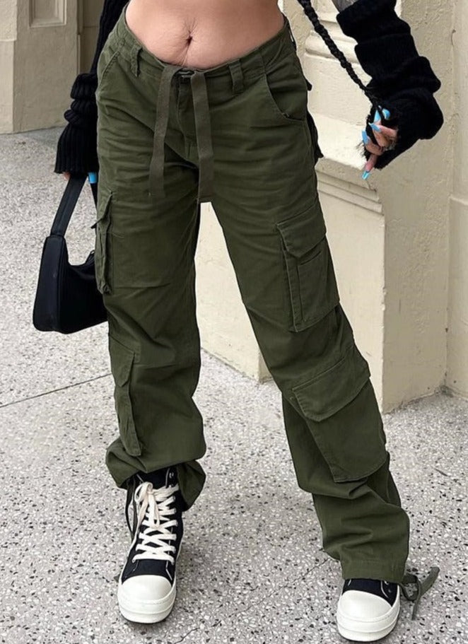 Pantaloni cargo de damă cu croială largă și buzunare practice – pantaloni utility moderni pentru streetwear, ținute de zi cu zi și outfituri casual