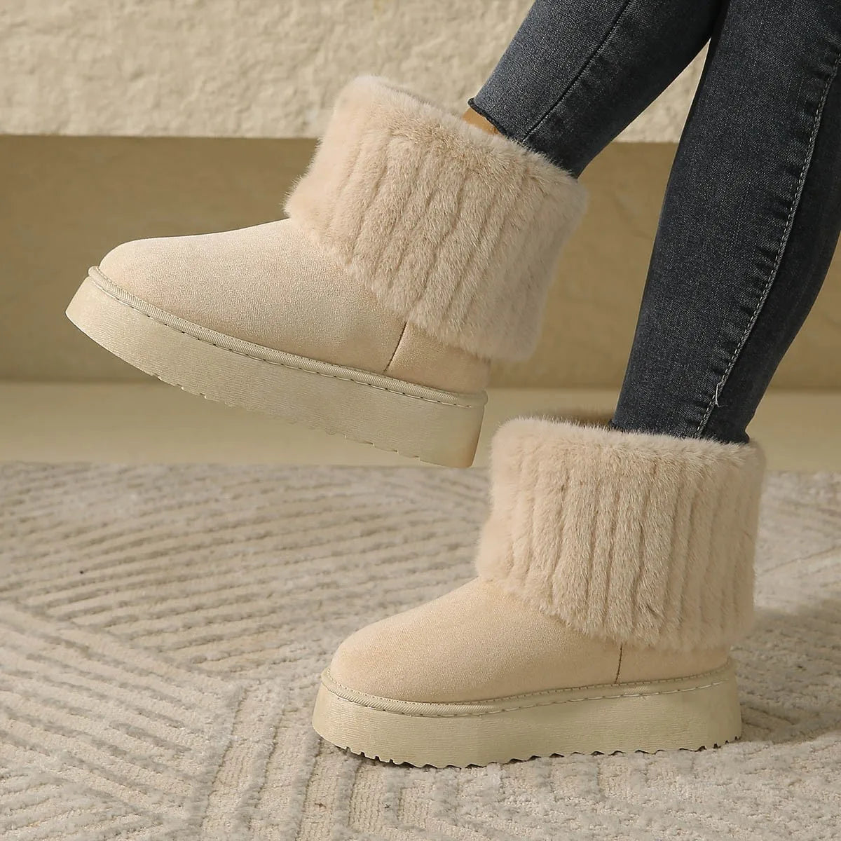 Botas de nieve sin cordones para mujer con detalles de felpa, diseño hidrófugo y suela de apoyo – Cálidos botines de invierno para días fríos, uso diario y actividades al aire libre
