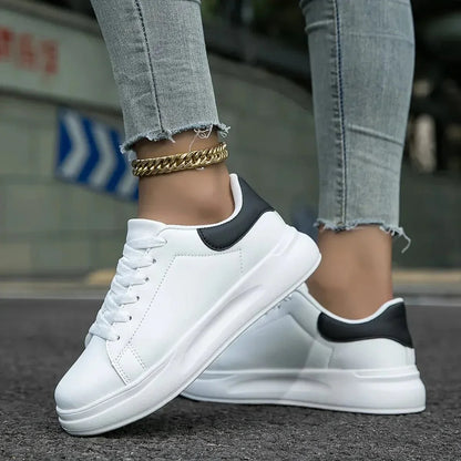 Dame Sneakers Med Platformsål Og Minimalistisk Snøredesign – Moderne Hverdagssko Til Bybrug, Fritid Og Smart Casual Stil
