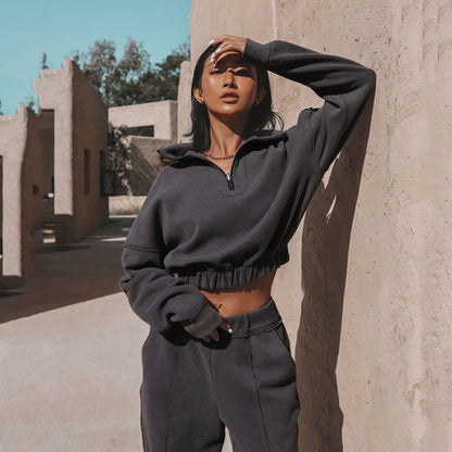 Women's 2-piece Set with Cropped Half-zip Sweatshirt and Wide-leg Joggers - Casual Tracksuit for Everyday Wear, Leisure and Casual Style