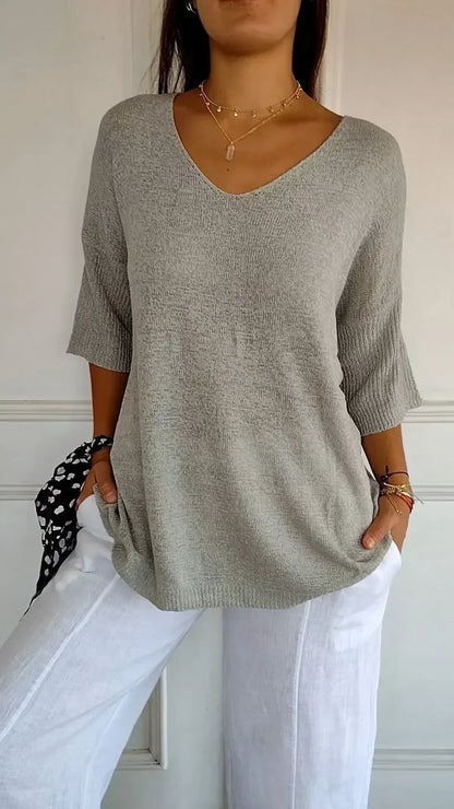 Women's Loose-Fit V-Neck Knit Top – Lightweight and Long Knitwear for Everyday Wear, Leisure and Smart Casual Style