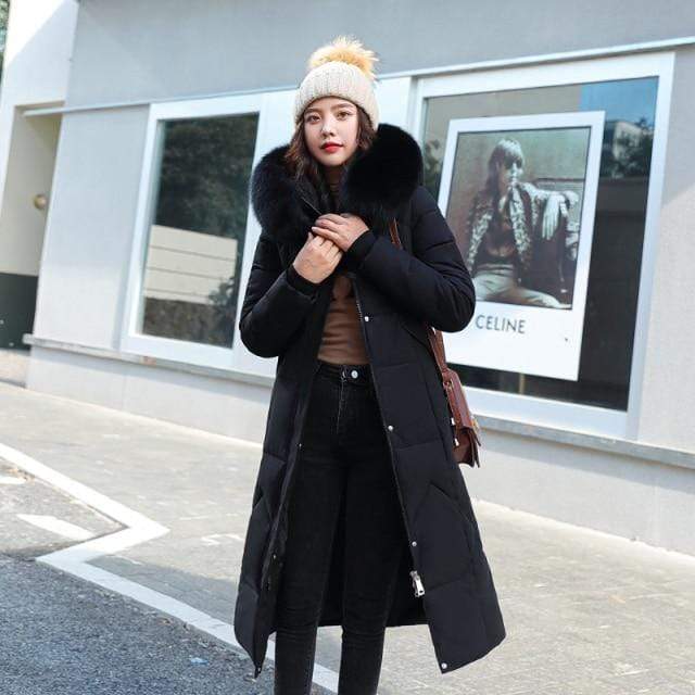 Women's puffer coat with faux fur collar - warm winter outerwear for cold days, everyday wear, leisure, and outdoor use