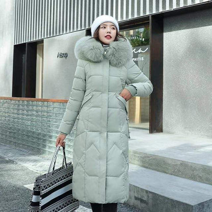 Women's puffer coat with faux fur collar - warm winter outerwear for cold days, everyday wear, leisure, and outdoor use