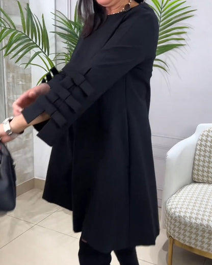 Women's Relaxed Shift Dress with Long Sleeves and a Round Neck – Versatile Dress for Work, Smart-Casual Style, and Everyday Wear in Fall and Winter