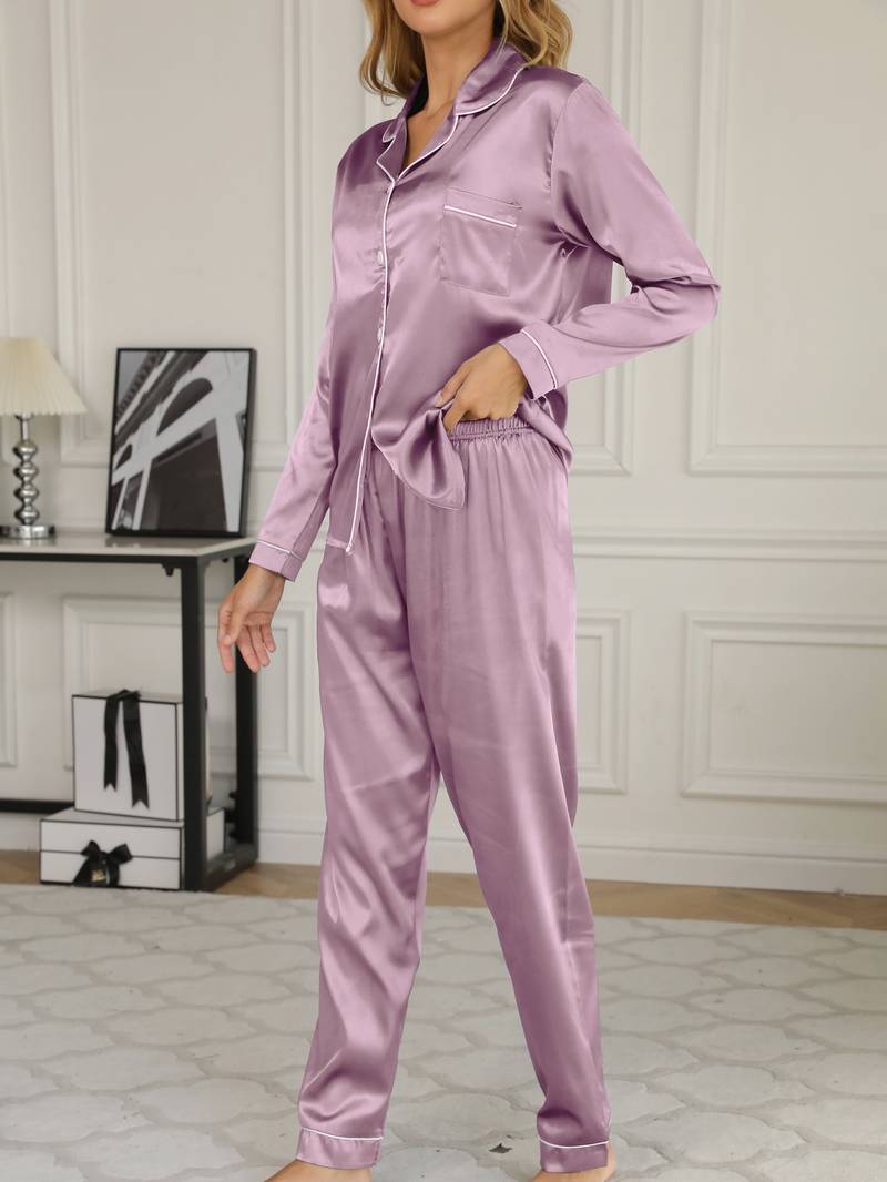 Dame Satinpyjamassæt Med Knaplukning Foran – Elegant Loungewear Til Afslapning, Hjemmet, Ferie Og Afslappede Aftener