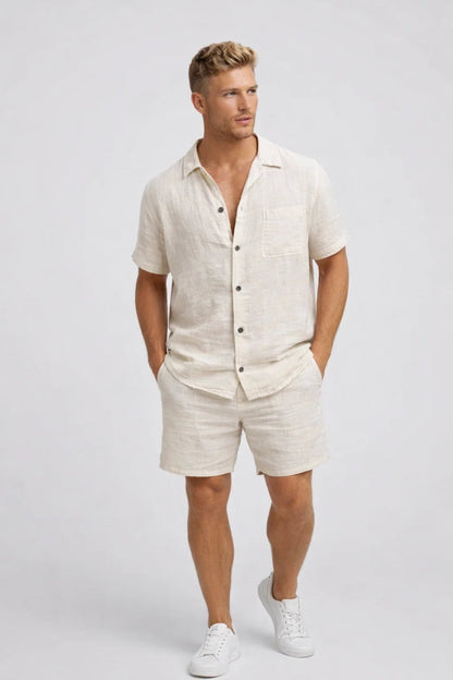Herre Sommersæt Med Kortærmet Skjorte Og Matchende Shorts