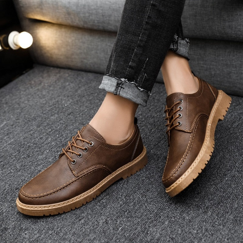 Pantofi Derby casual pentru bărbați, cu șireturi și cusături tip mocasin – pantofi joși cu talpă profilată robustă pentru utilizare zilnică, birou și stil smart casual