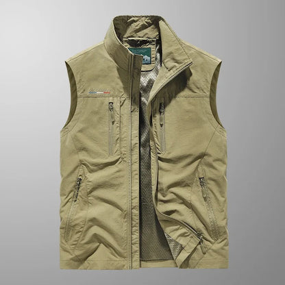 Men's quilted vest with zip closure and high collar – practical transitional jacket for outdoor use, everyday wear, and leisure