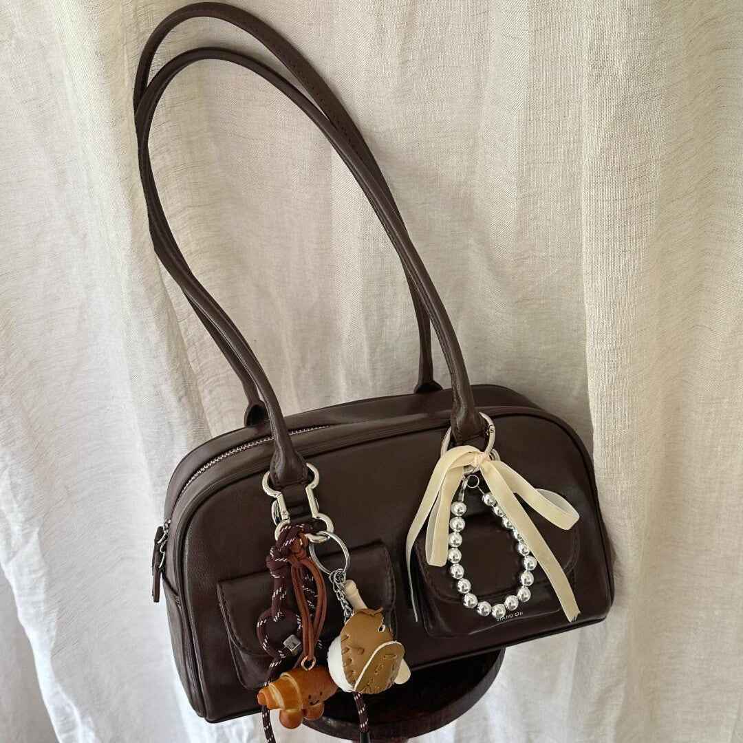 Bolso de hombro vintage para mujer con diseño texturizado, cierre de cremallera y asas largas - Elegante bolso de mano con colgantes decorativos para el día a día