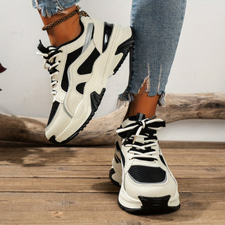 Dame Sneakers Med Chunky Platformsål Og Kontrastpaneler – Snøresko Til Hverdagsbrug, Fritid, Streetwear Og Smart Casual Stil