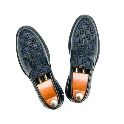 Mocasines de cuadros para hombre con borlas - zapatos sin cordones pulidos con suela gruesa estampada para un estilo smart casual y looks elegantes de diario