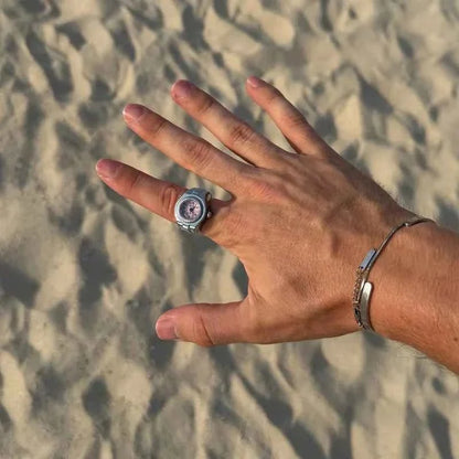 Anillo reloj de cuarzo ajustable para hombre de metal pulido - Esfera compacta para el día y la noche