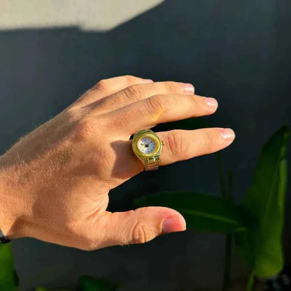 Anillo reloj de cuarzo ajustable para hombre de metal pulido - Esfera compacta para el día y la noche