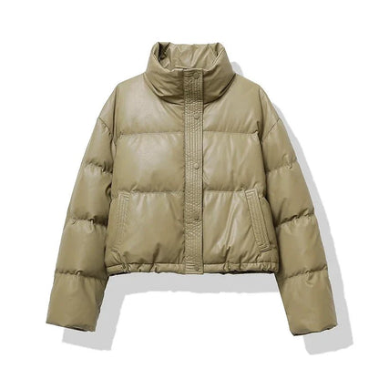 Dame vinterjakke med oversized pufferdesign og kort snit - quiltet jakke med høj krave til afslappet lag-på-lag-stil på kolde dage