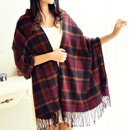 Women's Cashmere Wrap Scarf – Soft Fringed Layer for Autumn and Winter