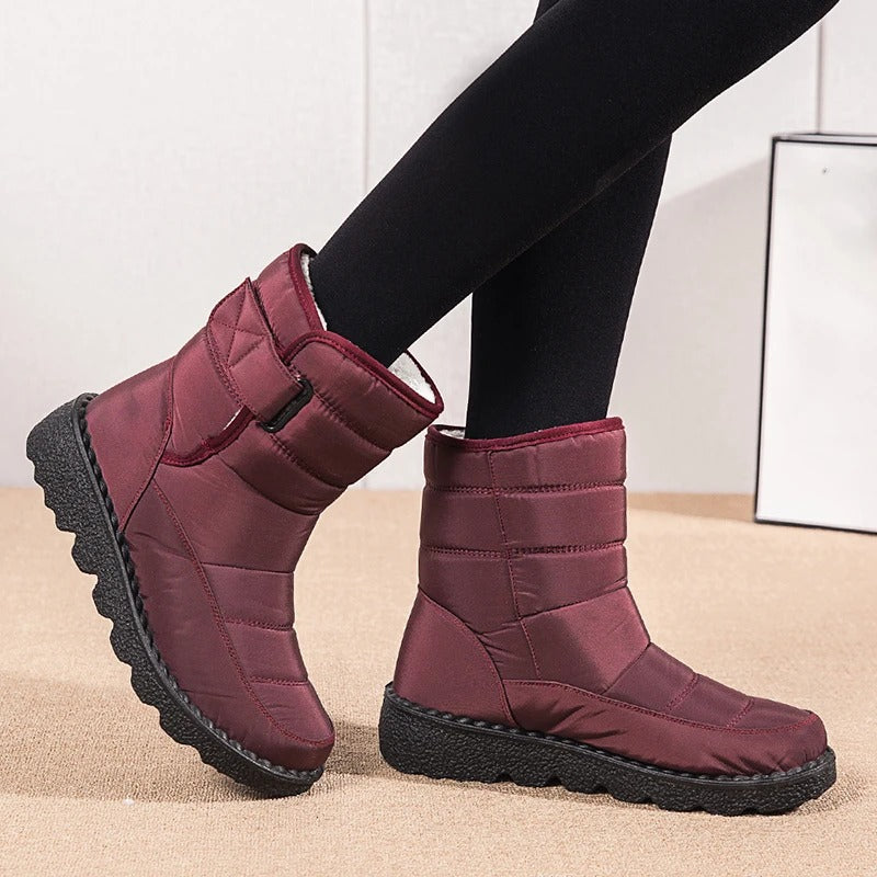 Women's Quilted Winter Boots with Fleece Lining and Velcro – Warm, Comfortable Ankle Boots for Cold Walks and Everyday Outdoor Wear