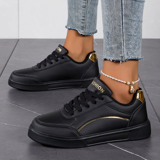 Dame Lave Platformssneakers Med Snørebånd – Polstrede Sneakers Med Metalliske Detaljer Til Komfortabel Hverdagsbrug Og Moderne Bystil