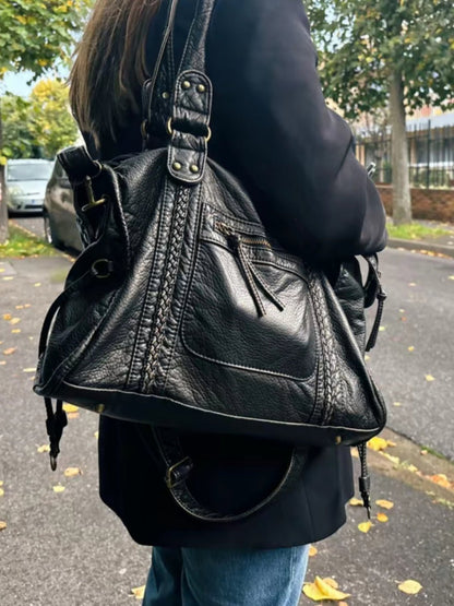 Women's Shoulder Bag with Textured Finish and Multiple Pockets – Practical Bag with Adjustable Strap for Stylish Everyday Wear