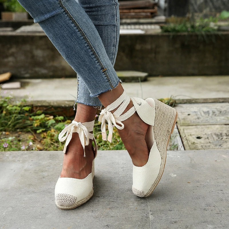 Dame Espadrille Wedgesandaler Med Snørebånd – Lukkede Canvassko Med Flettet Jutehæl Til Forår Og Sommer