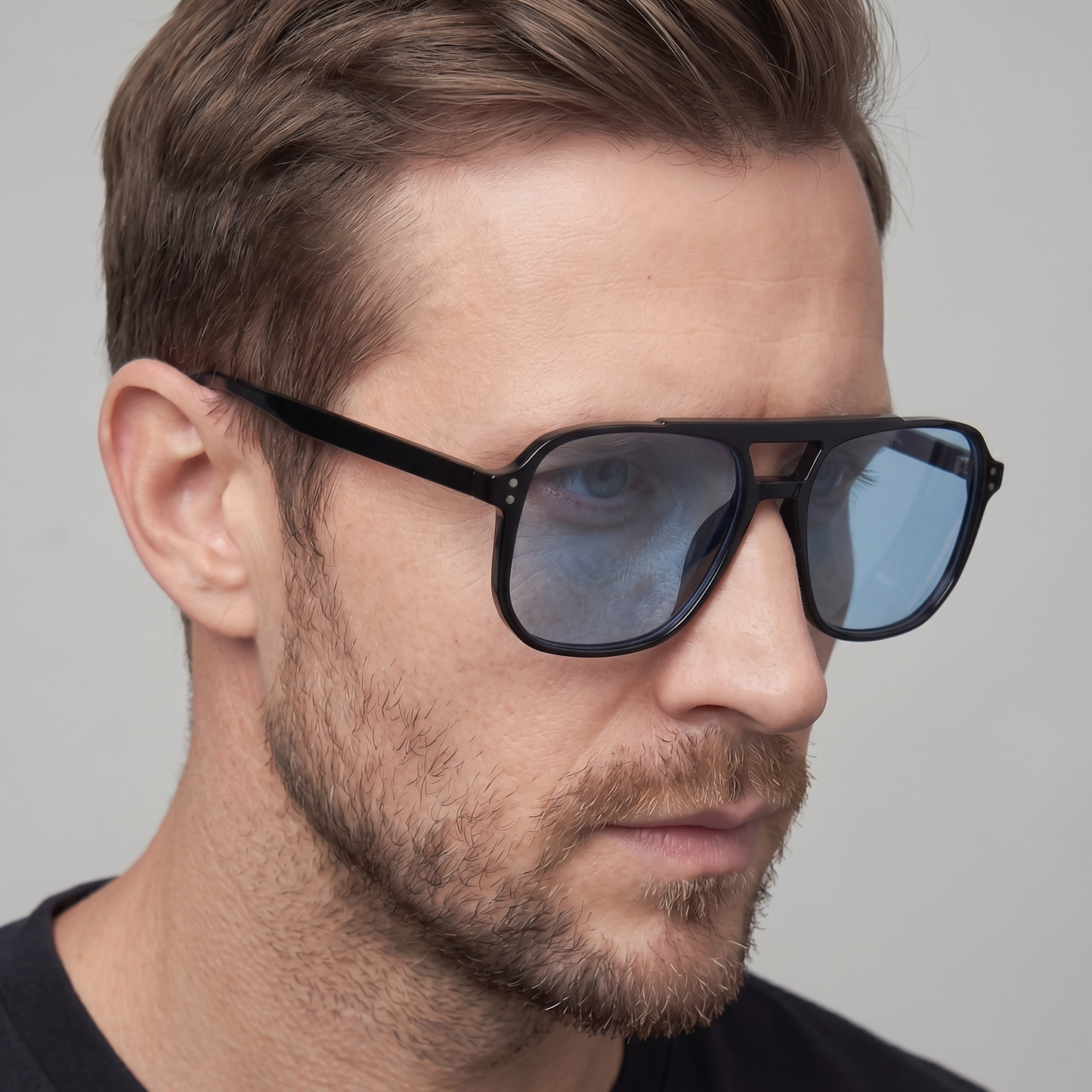 Ochelari de soare pentru bărbați, cu rame pătrate – design inspirat de stilul retro, pentru utilizare în aer liber, în vacanță, la volan și în viața de zi cu zi